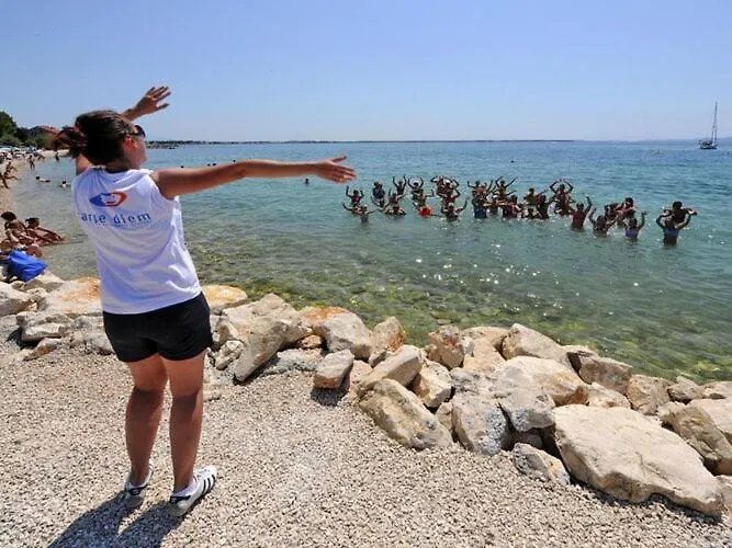 Lägenhet On Island Near Sandy Beaches *